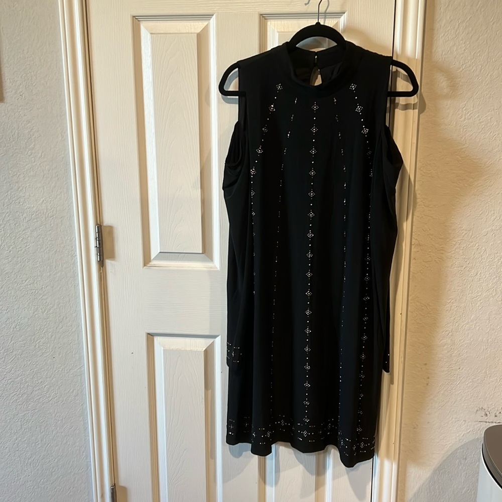 NEW with tags White House Black Market dress